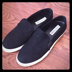 Steve Madden Suede Slip on Sneakers Size 8